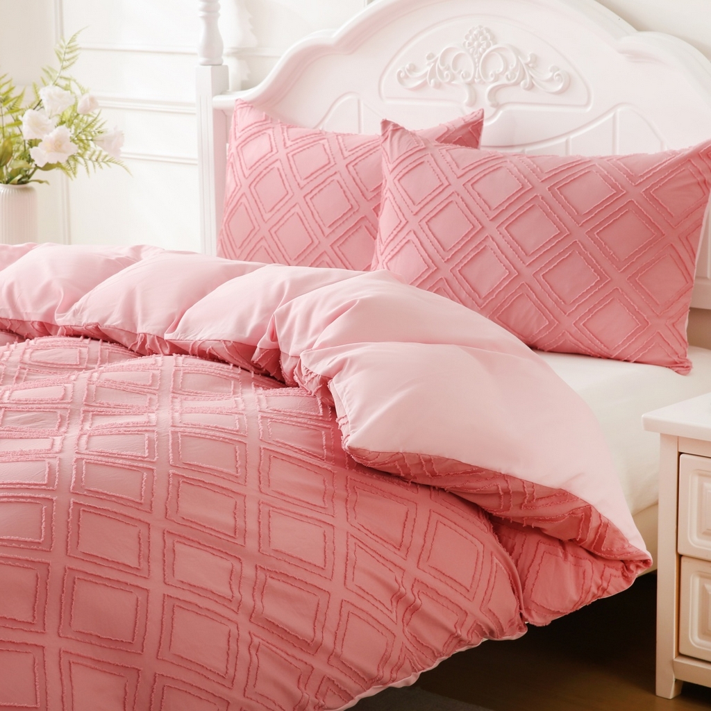 91家纺网 家纺一手货源 找家纺 子不语家纺2025新款跨境外贸 剪花簇绒纯色三件套亚马逊Temu速卖 通Shein沃尔玛专供 菱形粉