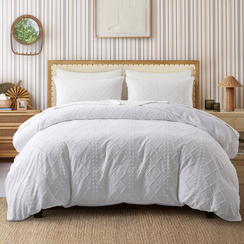 子不语家纺2025新款跨境外贸 剪花簇绒纯色三件套亚马逊Temu速卖 通Shein沃尔玛专供 菱形竖条白