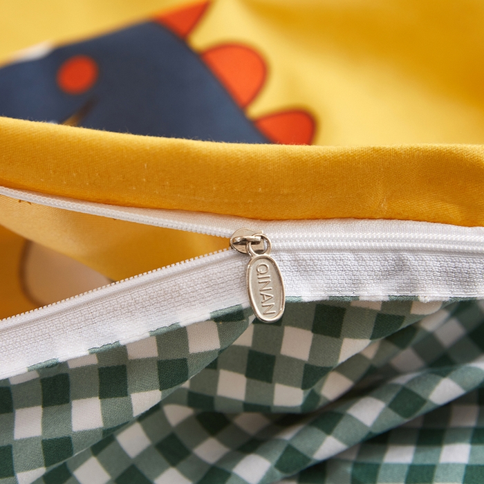 91家纺网 家纺一手货源 找家纺 简冠家纺 2024直播爆款北欧风亲肤植物羊绒磨毛四件套 呆萌龙黄