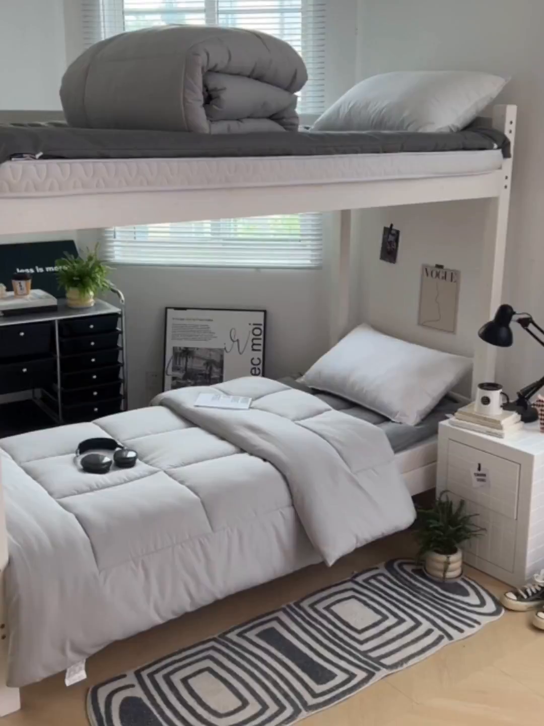 91家纺网 家纺一手货源 找家纺 VIP被业 2025学生款夏被四件套单品凉席配套直播冬被床垫包 灰色