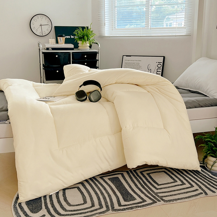 91家纺网 家纺一手货源 找家纺 VIP被业 2025学生款夏被四件套单品凉席配套直播冬被床垫包 米黄