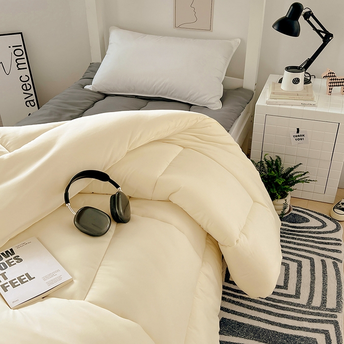 91家纺网 家纺一手货源 找家纺 VIP被业 2025学生款夏被四件套单品凉席配套直播冬被床垫包 米黄