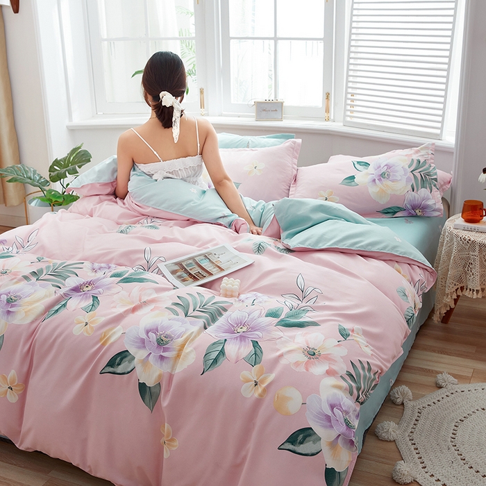 91家纺网 家纺一手货源 找家纺 简冠家纺 2023直播爆款北欧风亲肤植物羊绒磨毛四件套 花美夺艳-粉