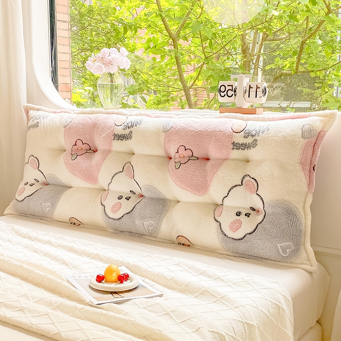 91家纺网 家纺一手货源 找家纺 碧尔 2025新款可爱儿童床头靠垫学生卧室客厅沙发飘窗榻榻米软包靠背床上靠枕双排扣直条机械钉扣牛奶绒 芋泥啵啵