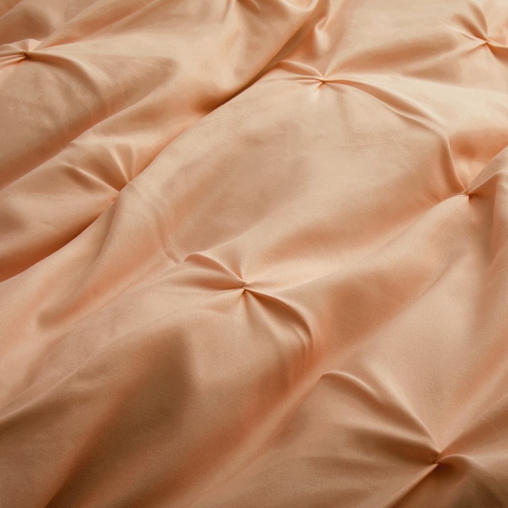 91家纺网 家纺一手货源 找家纺 子不语家纺2025新款跨境外贸手工揪花褶皱三件套亚马逊Temu速卖通Shein沃尔玛专供 驼色