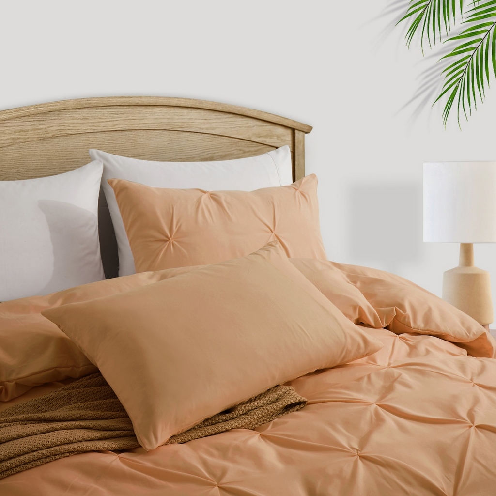 91家纺网 家纺一手货源 找家纺 子不语家纺2025新款跨境外贸手工揪花褶皱三件套亚马逊Temu速卖通Shein沃尔玛专供 驼色