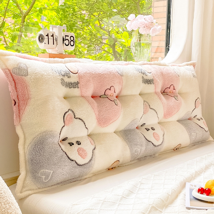 91家纺网 家纺一手货源 找家纺 碧尔 2025新款可爱儿童床头靠垫学生卧室客厅沙发飘窗榻榻米软包靠背床上靠枕双排扣直条机械钉扣牛奶绒 芋泥啵啵