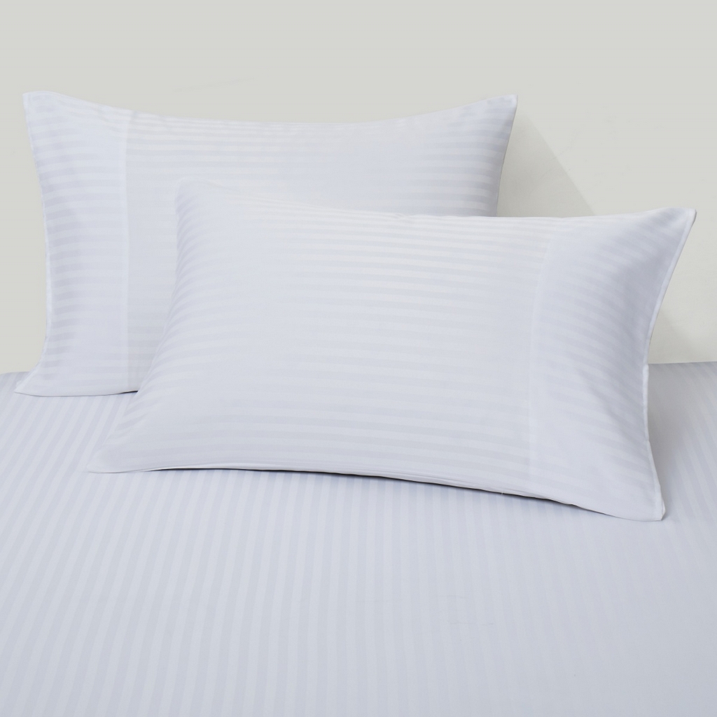 91家纺网 家纺一手货源 找家纺 子不语家纺2025新款跨境外贸酒店纯色提花三件套亚马逊Temu速卖通Shein沃尔玛专供 缎条提花白色