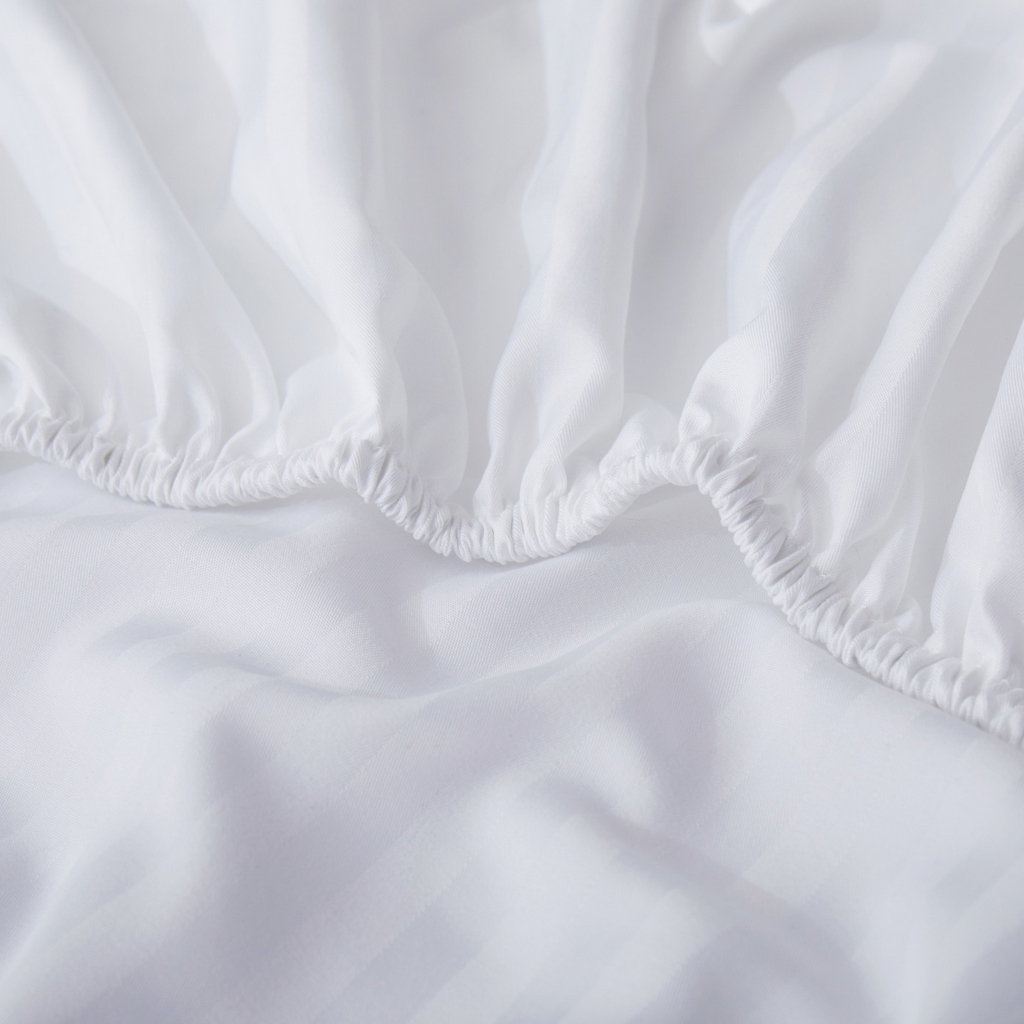 91家纺网 家纺一手货源 找家纺 子不语家纺2025新款跨境外贸酒店纯色提花三件套亚马逊Temu速卖通Shein沃尔玛专供 缎条提花白色