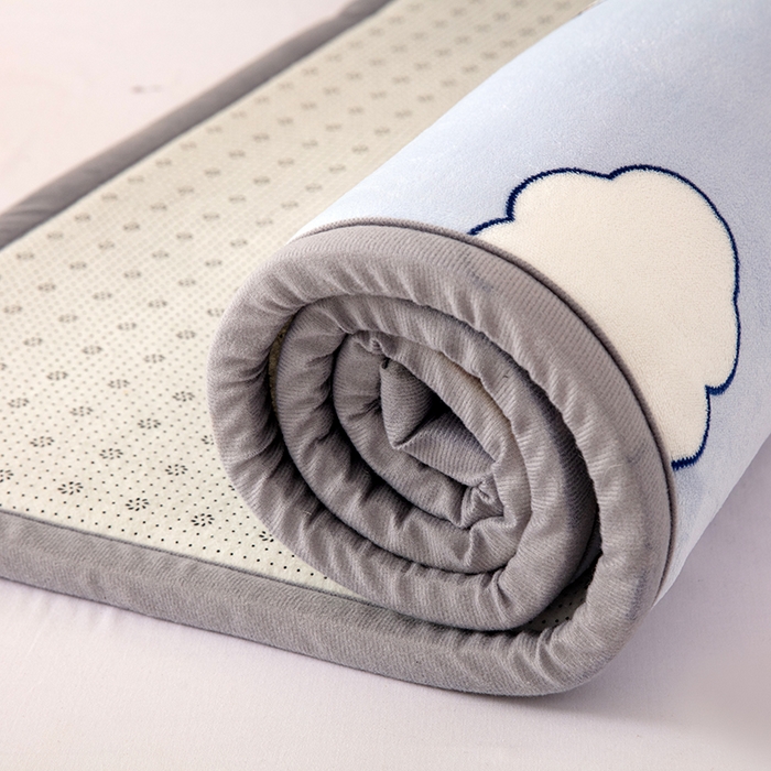 91家纺网 家纺一手货源 找家纺 北辰 2025新款凉席多功能地垫床垫床边垫打地铺神器 牛奶绒地垫-太空遨游