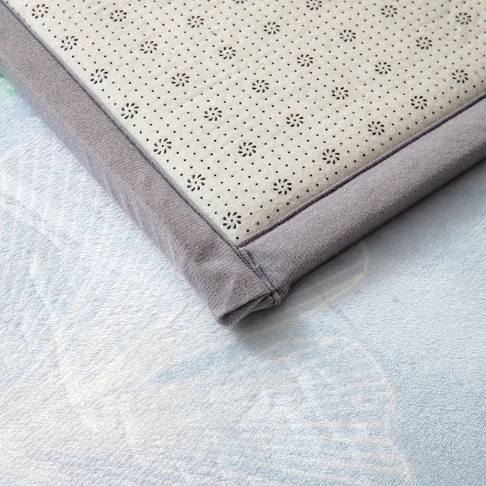 91家纺网 家纺一手货源 找家纺 北辰 2025新款凉席多功能地垫床垫床边垫打地铺神器 牛奶绒地垫-银杏翩翩