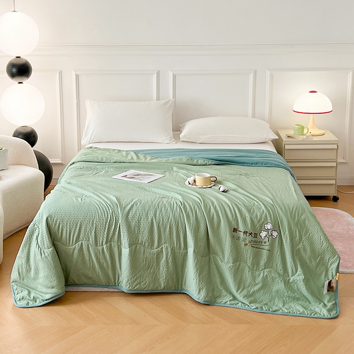 91家纺网 家纺一手货源 找家纺 VIP被业 2025新款新一代大豆泡泡纱夏被水洗棉大豆夏被 抹茶绿