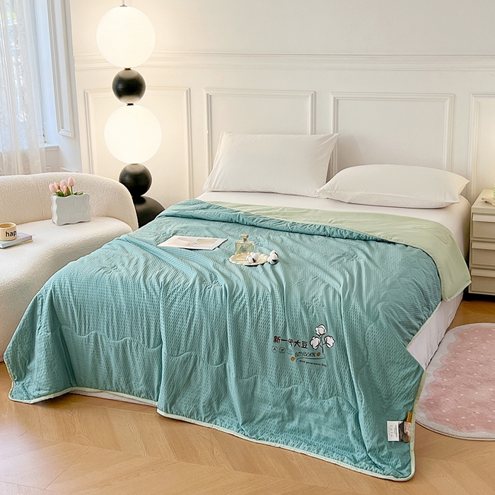 91家纺网 家纺一手货源 找家纺 VIP被业 2025新款新一代大豆泡泡纱夏被水洗棉大豆夏被 牛油果绿