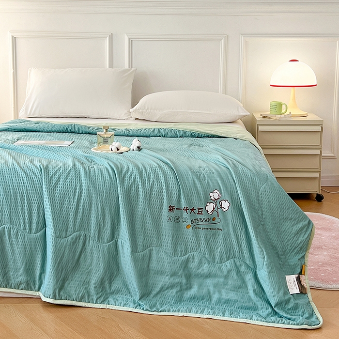 91家纺网 家纺一手货源 找家纺 VIP被业 2025新款新一代大豆泡泡纱夏被水洗棉大豆夏被 牛油果绿