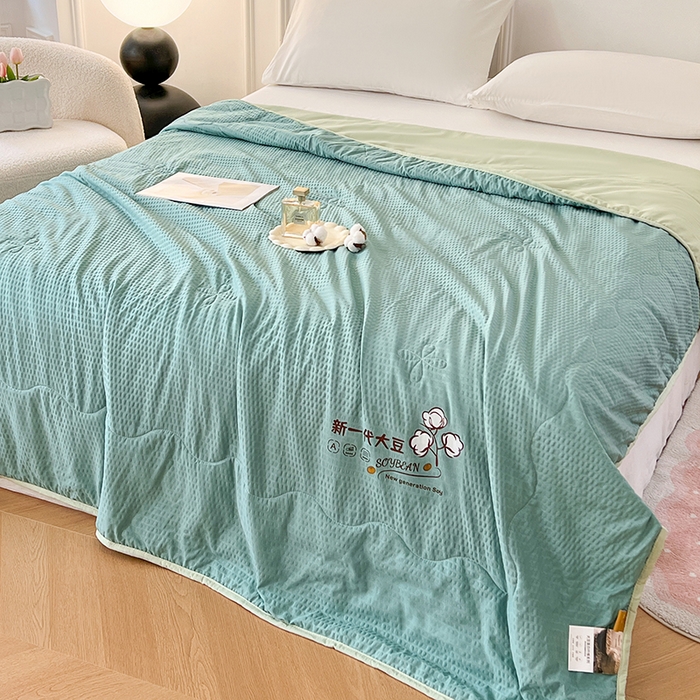 91家纺网 家纺一手货源 找家纺 VIP被业 2025新款新一代大豆泡泡纱夏被水洗棉大豆夏被 牛油果绿