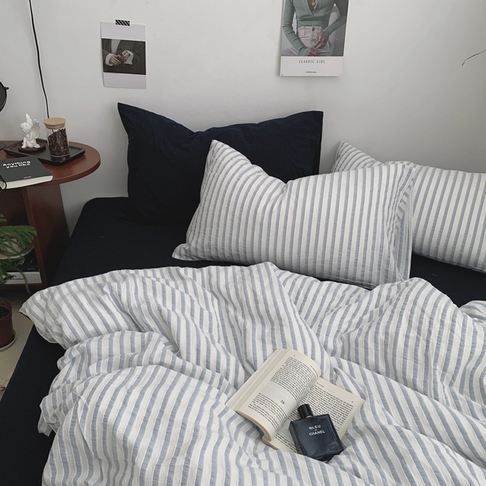 91家纺网 家纺一手货源 找家纺 （总）柚可家居 2024新款雾蓝条纹提花水洗棉四件套（送手提袋）