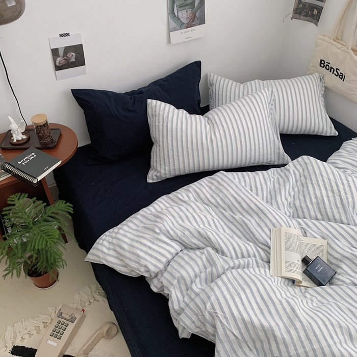 柚可家居 2024新款雾蓝条纹提花水洗棉四件套（送手提袋） 藏蓝