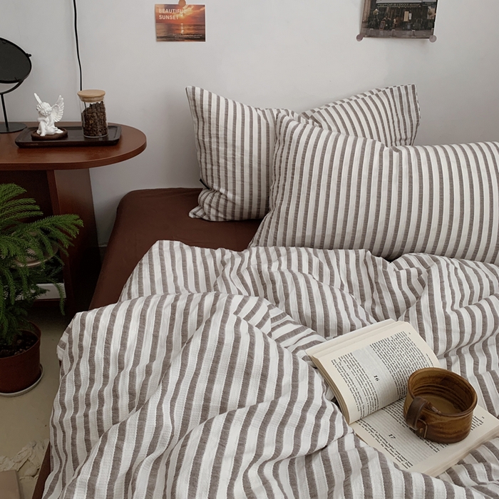 91家纺网 家纺一手货源 找家纺 （总）柚可家居 2024新款40支色织条纹提花咖啡条纹水洗棉四件套（送手提袋）