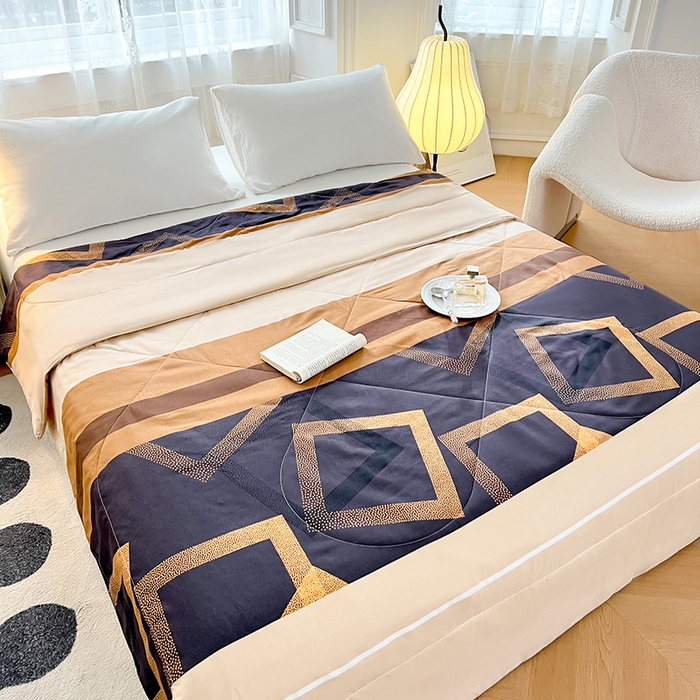 91家纺网 家纺一手货源 找家纺 VIP被业 2025新款外贸印花夏被 梦幻