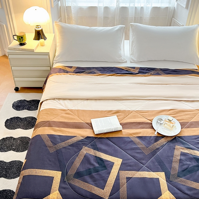 91家纺网 家纺一手货源 找家纺 VIP被业 2025新款外贸印花夏被 梦幻