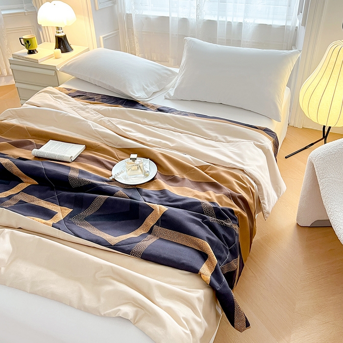 91家纺网 家纺一手货源 找家纺 VIP被业 2025新款外贸印花夏被 梦幻