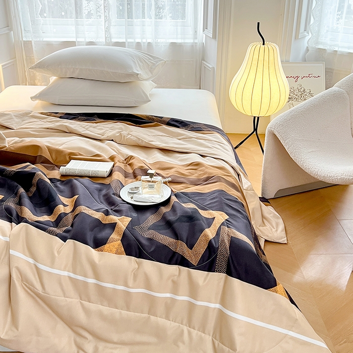 91家纺网 家纺一手货源 找家纺 VIP被业 2025新款外贸印花夏被 梦幻