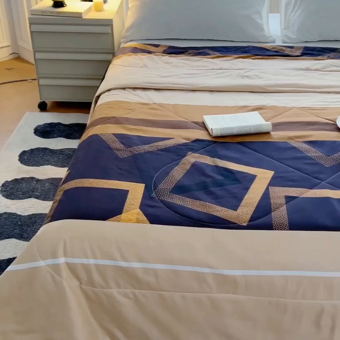 91家纺网 家纺一手货源 找家纺 VIP被业 2025新款外贸印花夏被 梦幻