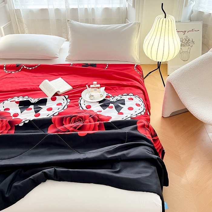 91家纺网 家纺一手货源 找家纺 VIP被业 2025新款外贸印花夏被 热恋