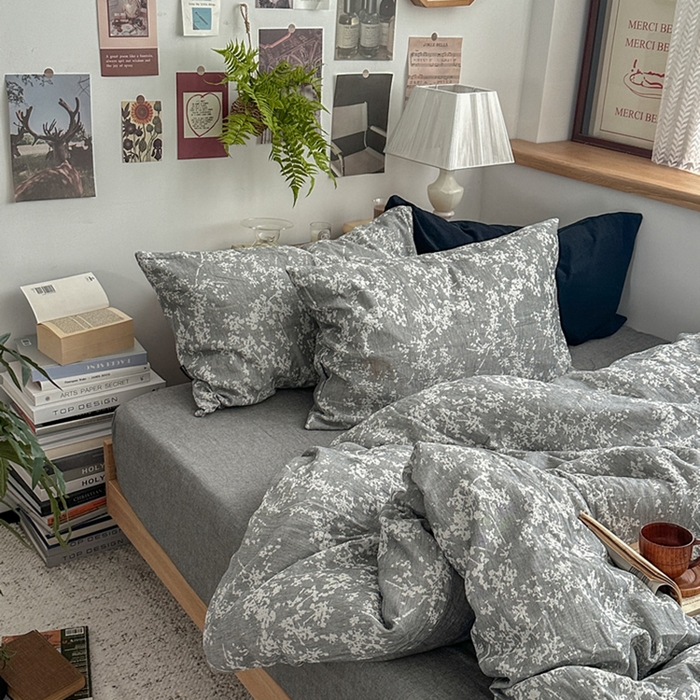 91家纺网 家纺一手货源 找家纺 柚可家居 2024新款三层纱浮雕提花四件套（送手提袋） 巴山夜雨-深灰（送手提袋）