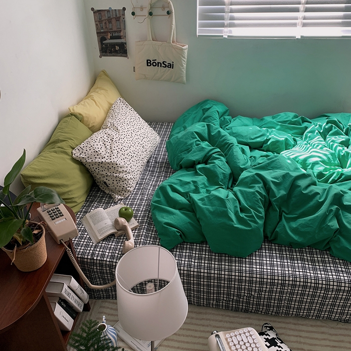 91家纺网 家纺一手货源 找家纺 柚可家居 2024秋季新款全棉色织水洗棉四件套-加州之旅 加州旅馆 枕套（点点+跃蓝）