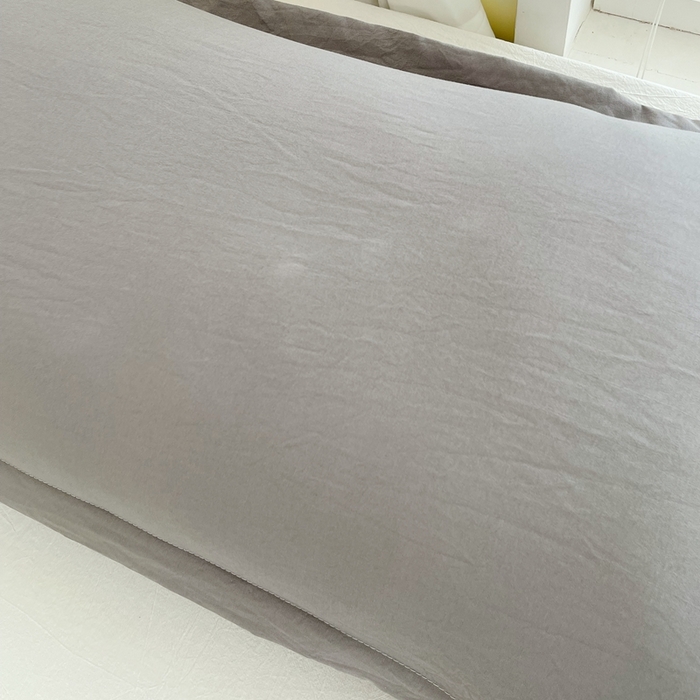 91家纺网 家纺一手货源 找家纺 雨彤家纺 2025年新款A类纯色水洗棉枕套 中灰