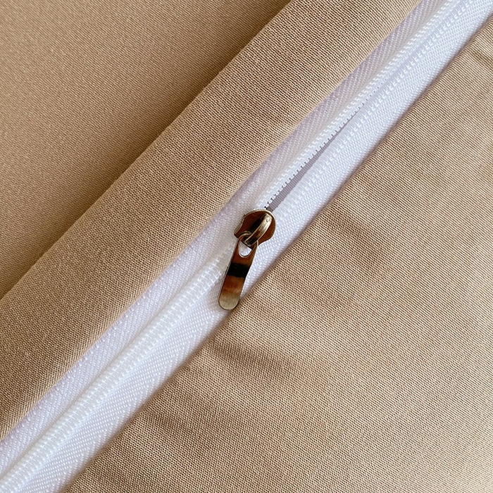 91家纺网 家纺一手货源 找家纺 雨彤家纺 2025年新款A类纯色水洗棉枕套 土黄