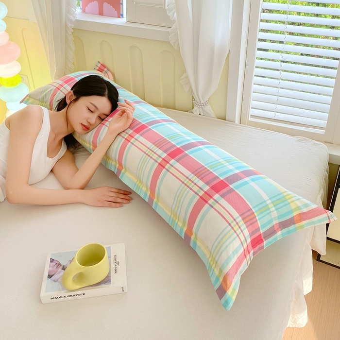 91家纺网 家纺一手货源 找家纺 雨彤家纺 2025年新款A类条纹水洗棉枕套 春彩格