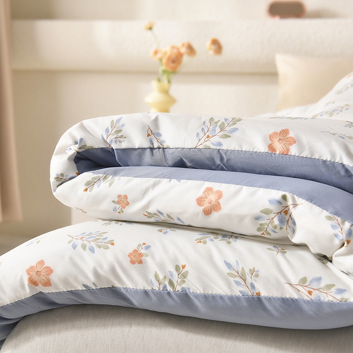 91家纺网 家纺一手货源 找家纺 无瑕家居 2025年新款水洗棉冬被春秋被被子被芯床褥被芯学生宿舍被子被芯 ​​絮语花间​