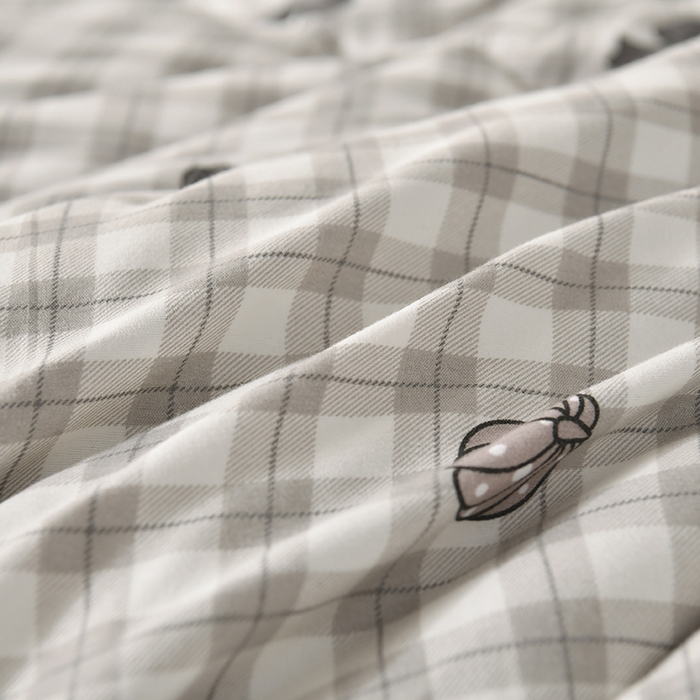 91家纺网 家纺一手货源 找家纺 无瑕家居 2025年新款水洗棉冬被春秋被被子被芯床褥被芯学生宿舍被子被芯 蝴蝶格灰