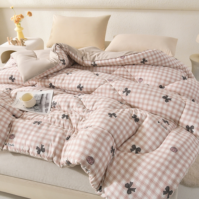 91家纺网 家纺一手货源 找家纺 无瑕家居 2025年新款水洗棉冬被春秋被被子被芯床褥被芯学生宿舍被子被芯 蝴蝶格玉