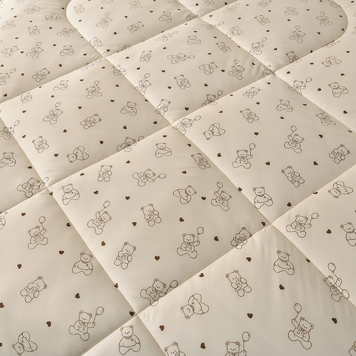 91家纺网 家纺一手货源 找家纺 无瑕家居 2025年新款水洗棉冬被春秋被被子被芯床褥被芯学生宿舍被子被芯 暖心小熊