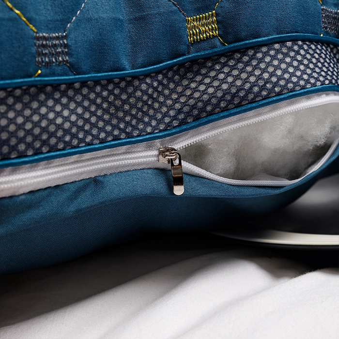 91家纺网 家纺一手货源 找家纺 佳尚枕芯2025新款满天星透气绗绣羽丝绒枕芯枕头 蓝色48x74cm-低枕/只