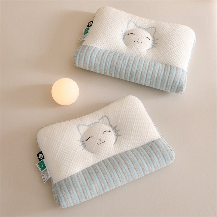 91家纺网 家纺一手货源 找家纺 佳尚枕芯2025新款刺绣情侣款深睡牵引枕枕头枕芯 猫咪反牵引枕-蓝42x65cm中枕/只