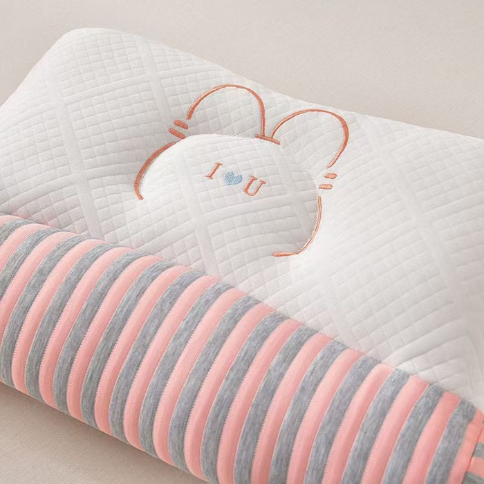 91家纺网 家纺一手货源 找家纺 佳尚枕芯2025新款刺绣情侣款深睡牵引枕枕头枕芯 兔耳反牵引枕-红42x65cm中枕/只