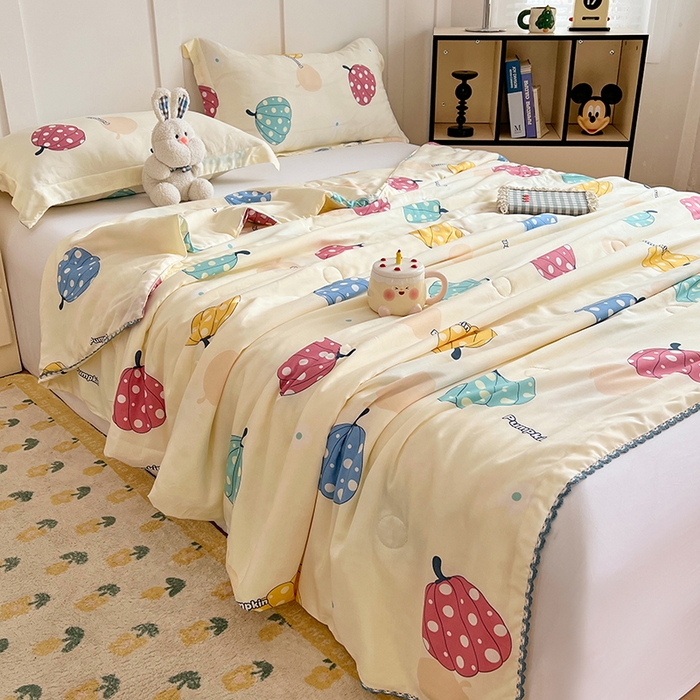 91家纺网 家纺一手货源 找家纺 VIP被业 2025新款书香绸网红直播小红书夏凉被凉感冰丝天丝夏被 南瓜乐园