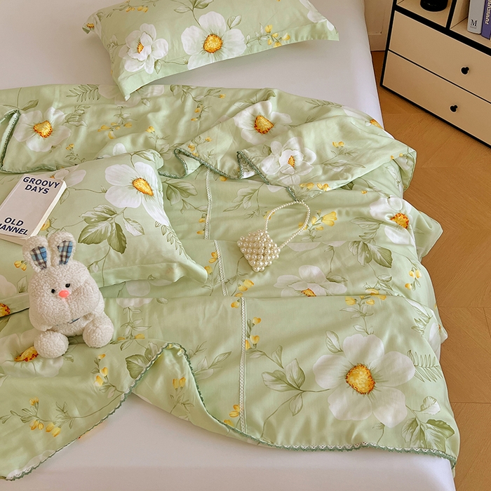 91家纺网 家纺一手货源 找家纺 VIP被业 2025新款书香绸网红直播小红书夏凉被凉感冰丝天丝夏被 微风吹过