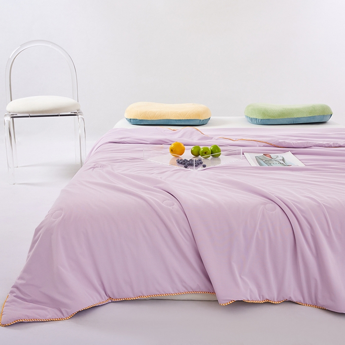 91家纺网 家纺一手货源 找家纺 VIP被业 2025新款云母凉感丝日本凉感科技冰淇淋氨纶天丝纯色夏被空调被 紫色