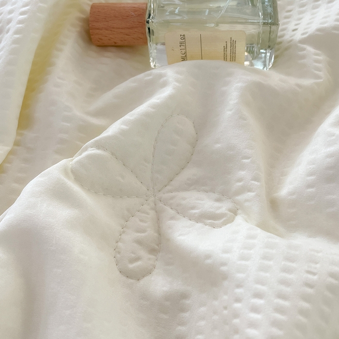 91家纺网 家纺一手货源 找家纺 VIP被业 2025新款原棉夏被针织棉大豆夏凉被子被芯夏被被子空调被 米色