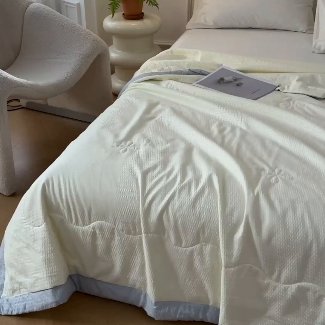 91家纺网 家纺一手货源 找家纺 VIP被业 2025新款原棉夏被针织棉大豆夏凉被子被芯夏被被子空调被 米色