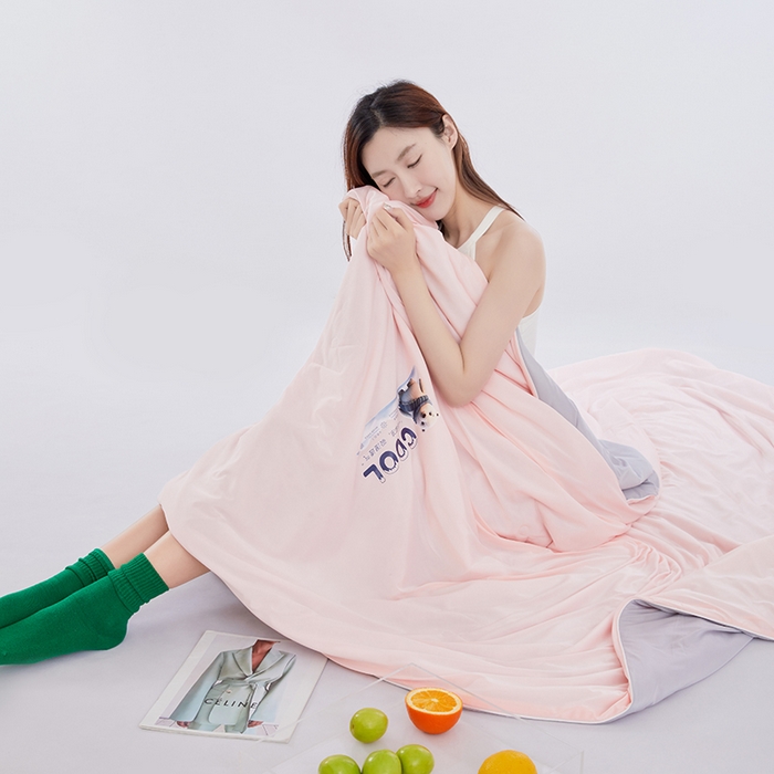 91家纺网 家纺一手货源 找家纺 （总）VIP被业 2025新款西瓜凉感丝夏被冰淇淋云母日本凉感科技冰淇淋氨纶凉感天丝纯色夏被空调被