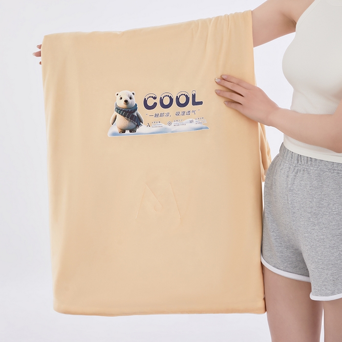 91家纺网 家纺一手货源 找家纺 VIP被业 2025新款西瓜凉感丝夏被冰淇淋云母日本凉感科技冰淇淋氨纶凉感天丝纯色夏被空调被 行动咖