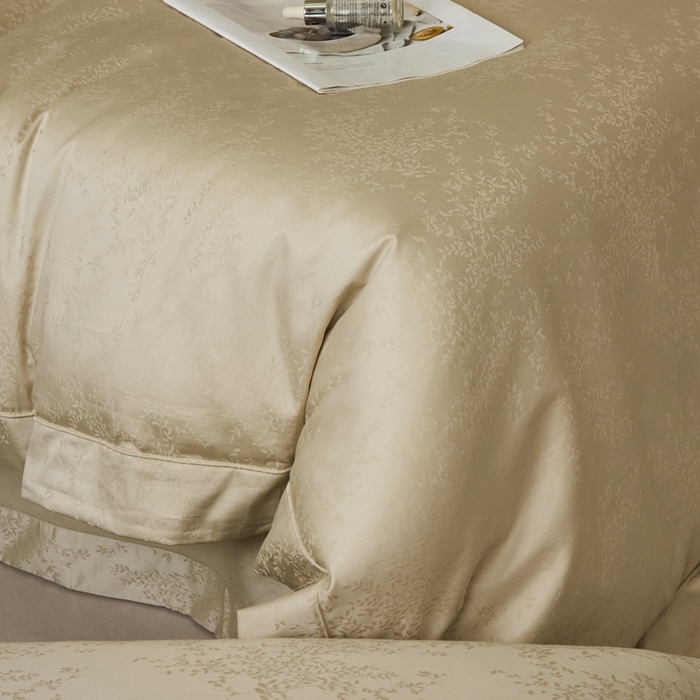 91家纺网 家纺一手货源 找家纺 顾家家居2025新款全棉提花四件套 岸芷-浅绯玉