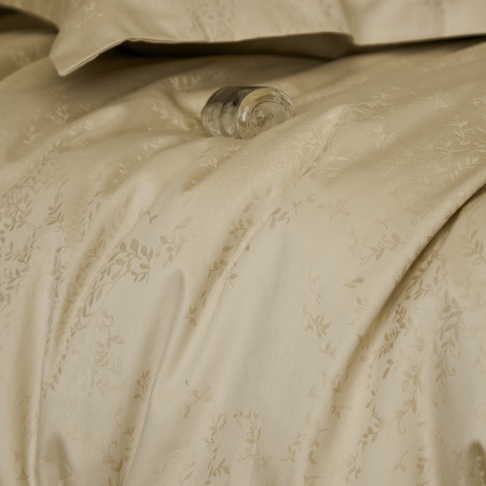 91家纺网 家纺一手货源 找家纺 顾家家居2025新款全棉提花四件套 岸芷-浅绯玉