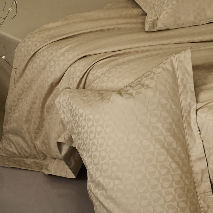 91家纺网 家纺一手货源 找家纺 顾家家居2025新款全棉提花四件套 塞纳-云母米